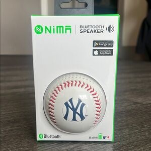 NY Yankees Bluetooth Speaker Baseball